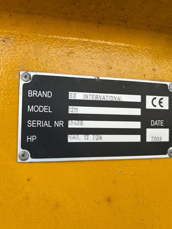 Elwina Gebruikte mobiele laadbrug 12 ton Elwina Gebruikte mobiele laadbrug 12 ton