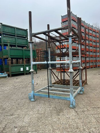 Partij gebruikte bouwpallets ( 5st ) 1000x1000x650mm