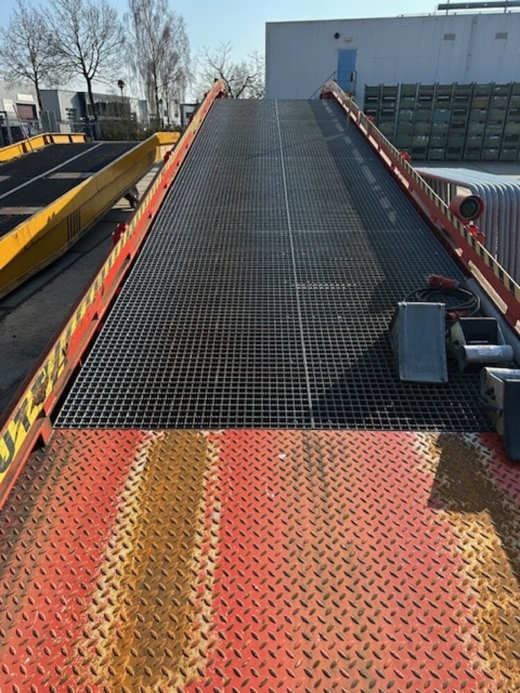 Butt Gebruikte Butt Laadbrug 9 Ton