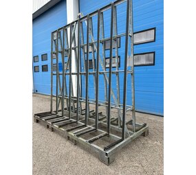 Gebruikte verzinkte glasbok dubbelzijdig  2400x1200x2300 mm