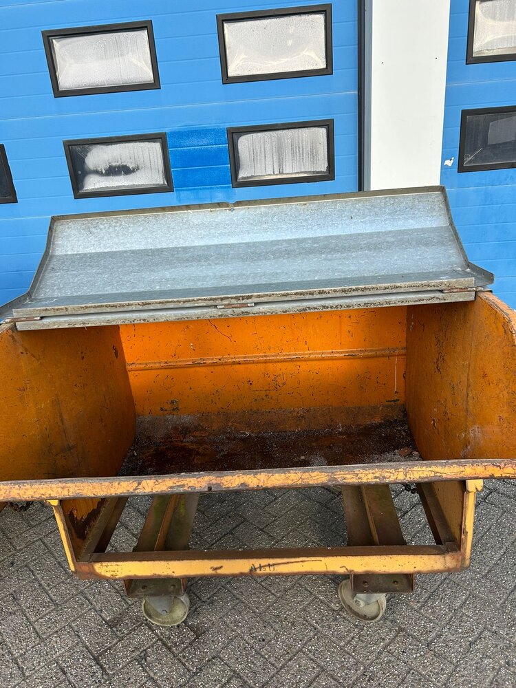 Zelfkiepende kantelbak 1400x1350x1300mm 1000L