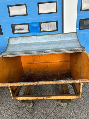 Zelfkiepende kantelbak 1400x1350x1300mm 1000L