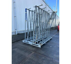 Partij gebruikte glasbok dubbelzijdig (2st) 2300x800x2400 mm Partij gebruikte glasbok dubbelzijdig (2st) 2300x800x2400 mm