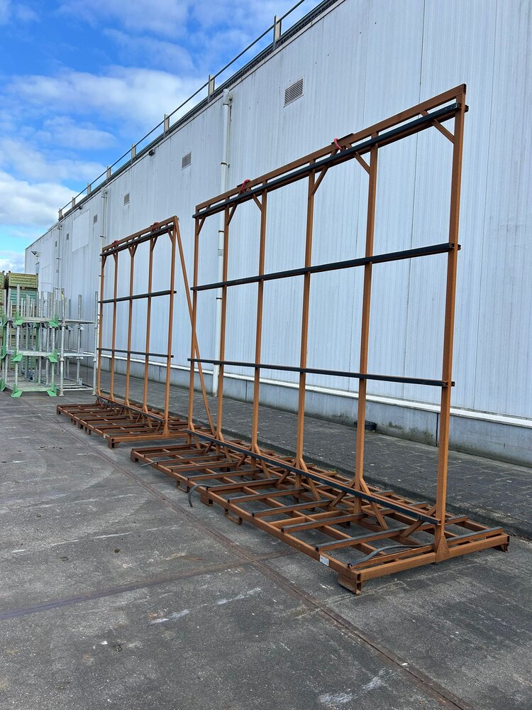 Gebruikt Kozijnbok 3700x1400x3000mm