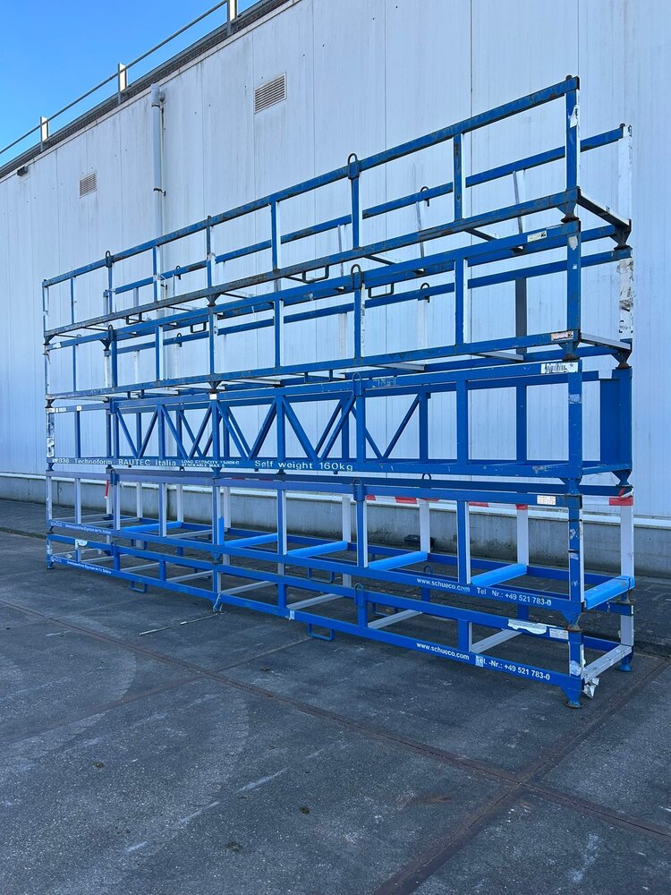 Partij langmateriaal bakken  (5st) 6000x740x700mm