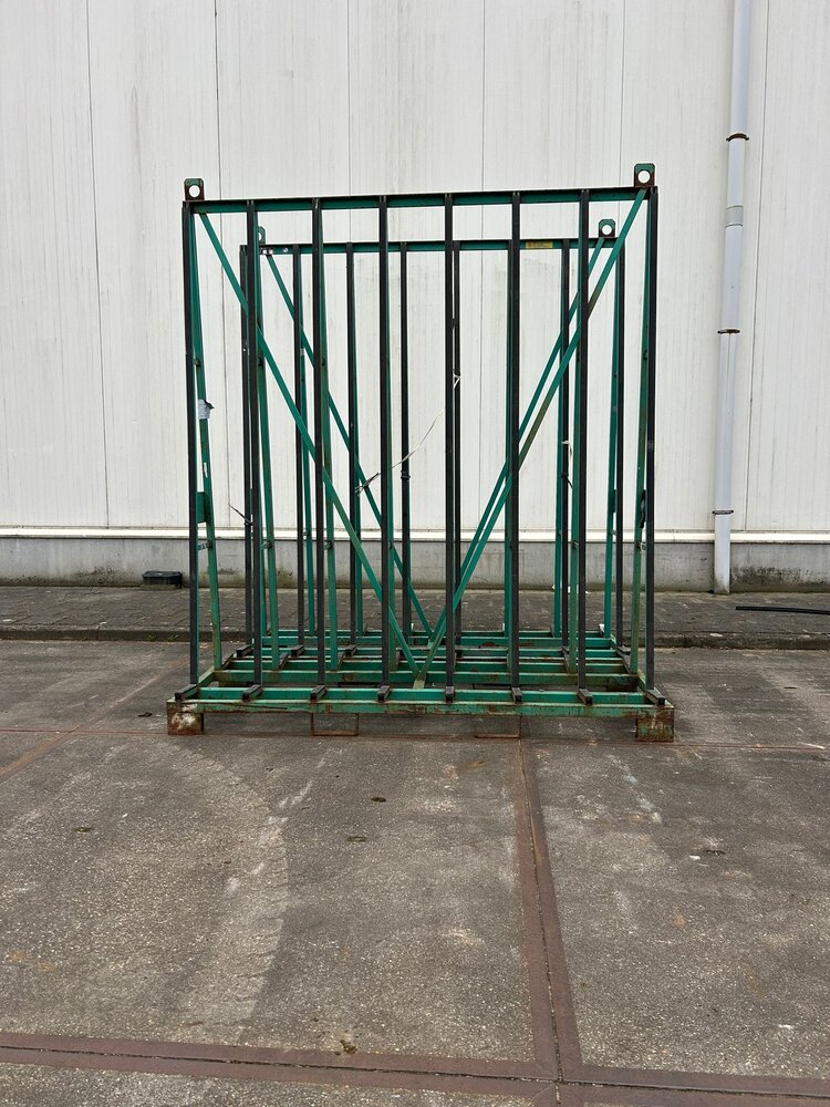 Partij gebruikte glasbok (2st) 2170x800x2500 mm