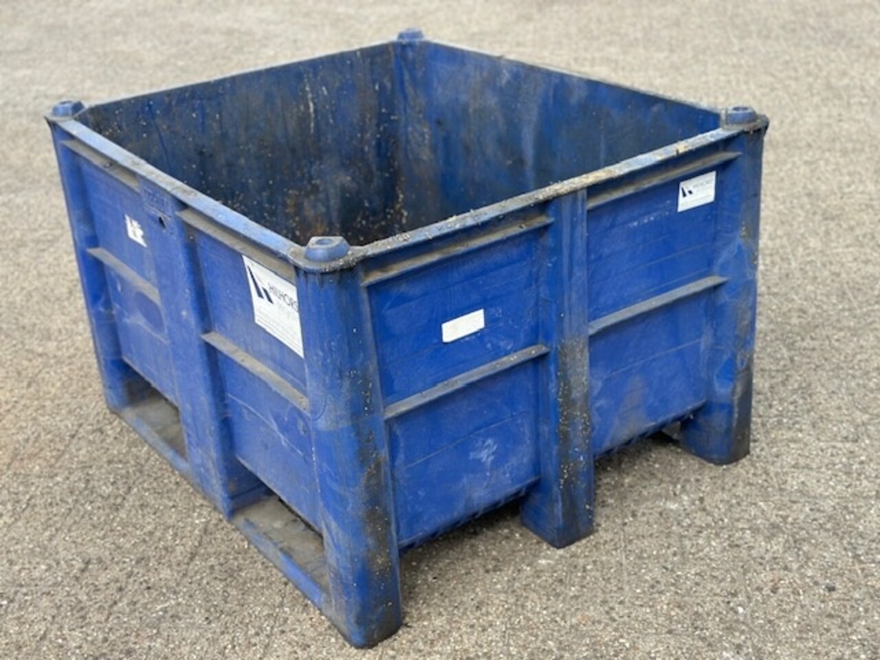 Gebruikte Kunststof volume bakken 1200x1000x740mm blauw