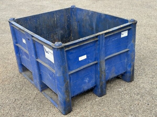 Gebruikte Kunststof volume bakken 1200x1000x740mm blauw