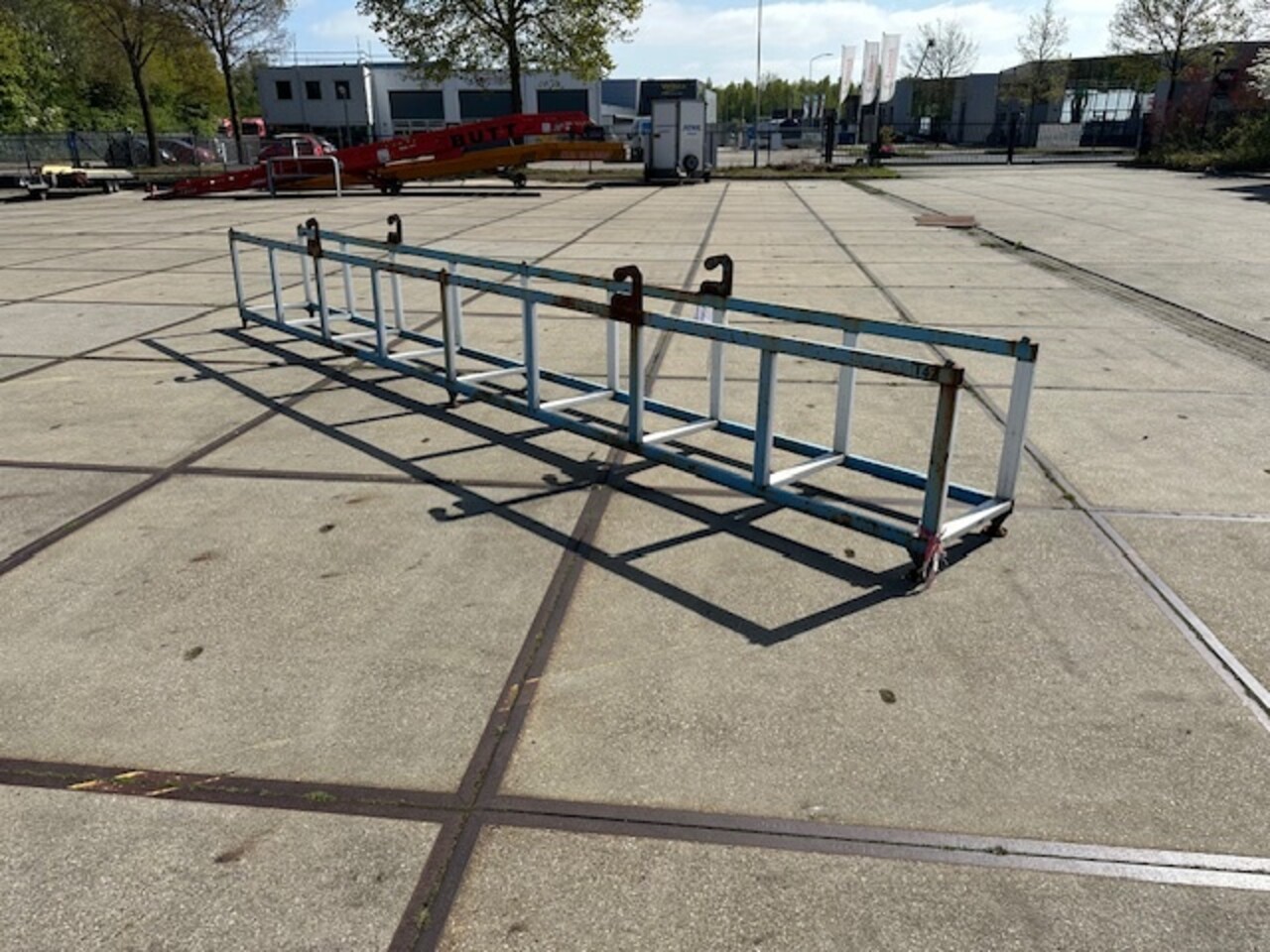 Langmateriaal container 6000x580x750mm