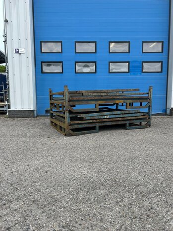 Gebruikte stapelbare gaascontainer 1800x1200x1600mm Gebruikte stapelbare gaascontainer 1800x1200x1600mm