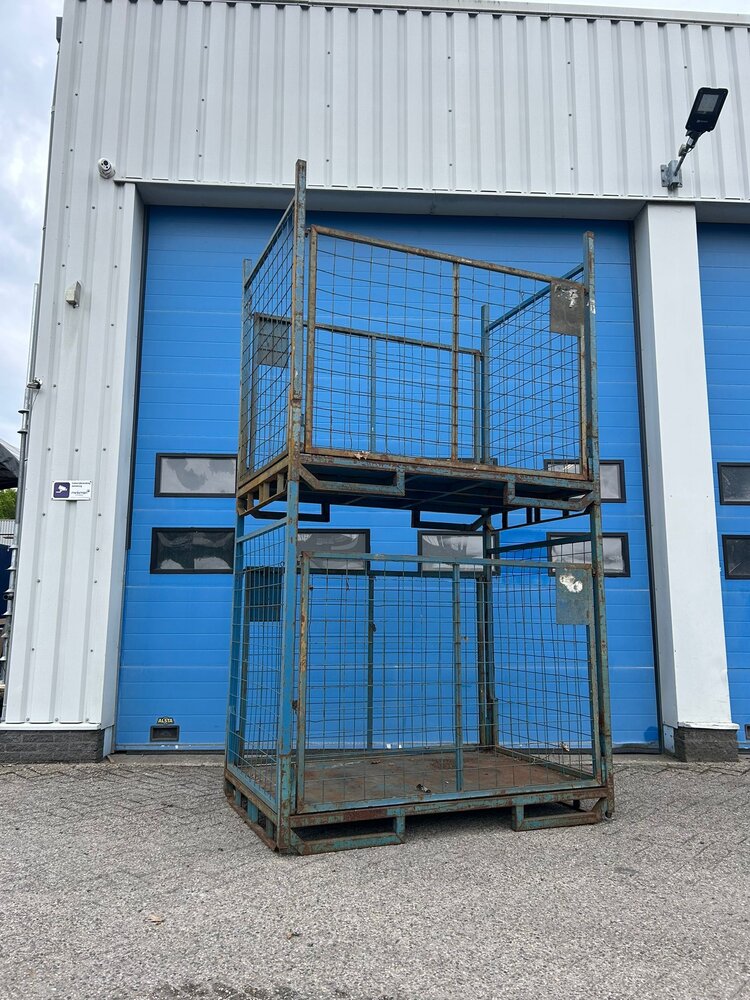 Gebruikte stapelbare gaascontainer 1800x1200x1600mm Gebruikte stapelbare gaascontainer 1800x1200x1600mm