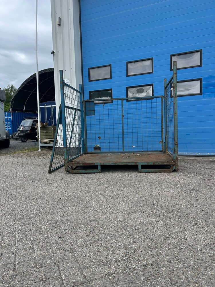 Gebruikte stapelbare gaascontainer 1800x1200x1600mm Gebruikte stapelbare gaascontainer 1800x1200x1600mm