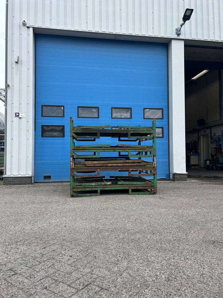 Gebruikte stapelbare gaascontainer 1800x1200x1000mm Gebruikte stapelbare gaascontainer 1800x1200x1000mm