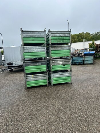 Partij gebruikte stalen bakken (8st) 1200x1000x600mm Partij gebruikte stalen bakken (8st) 1200x1000x600mm