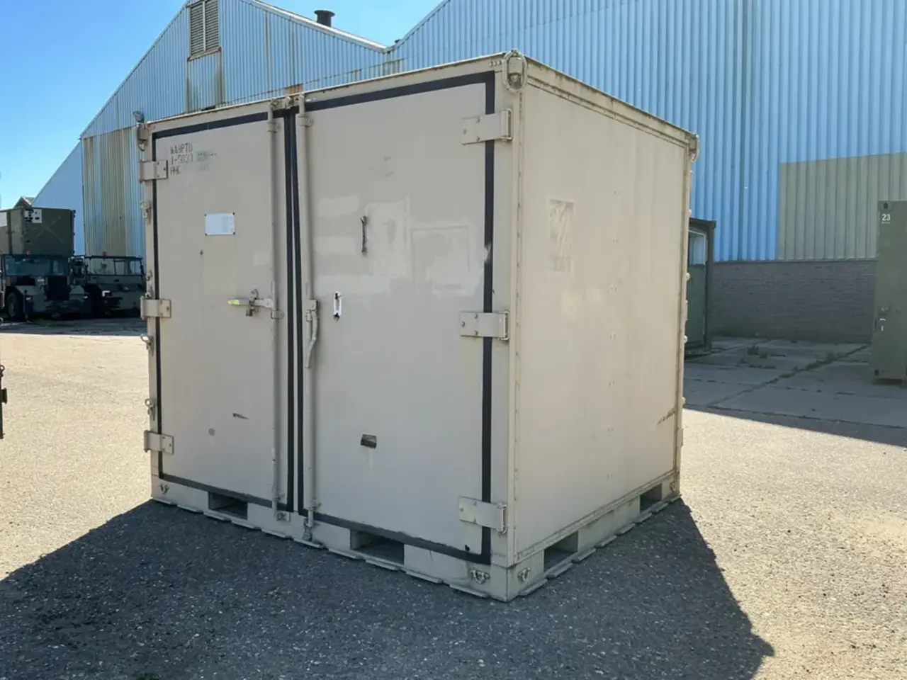 Geïsoleerde container 2650x2240x2300mm nr:417 Geïsoleerde container 2650x2240x2300mm nr:417