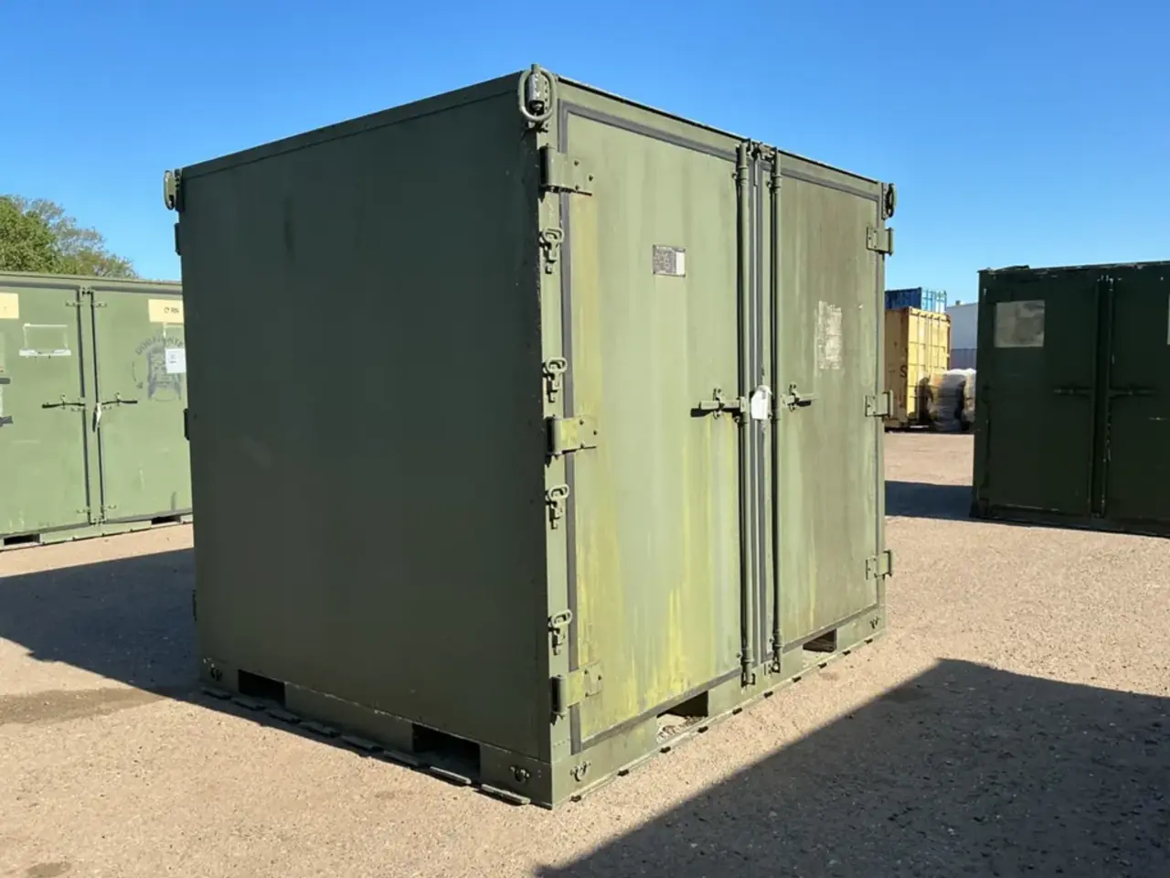 Geïsoleerde container 2650x2240x2300mm nr:440 Geïsoleerde container 2650x2240x2300mm nr:440