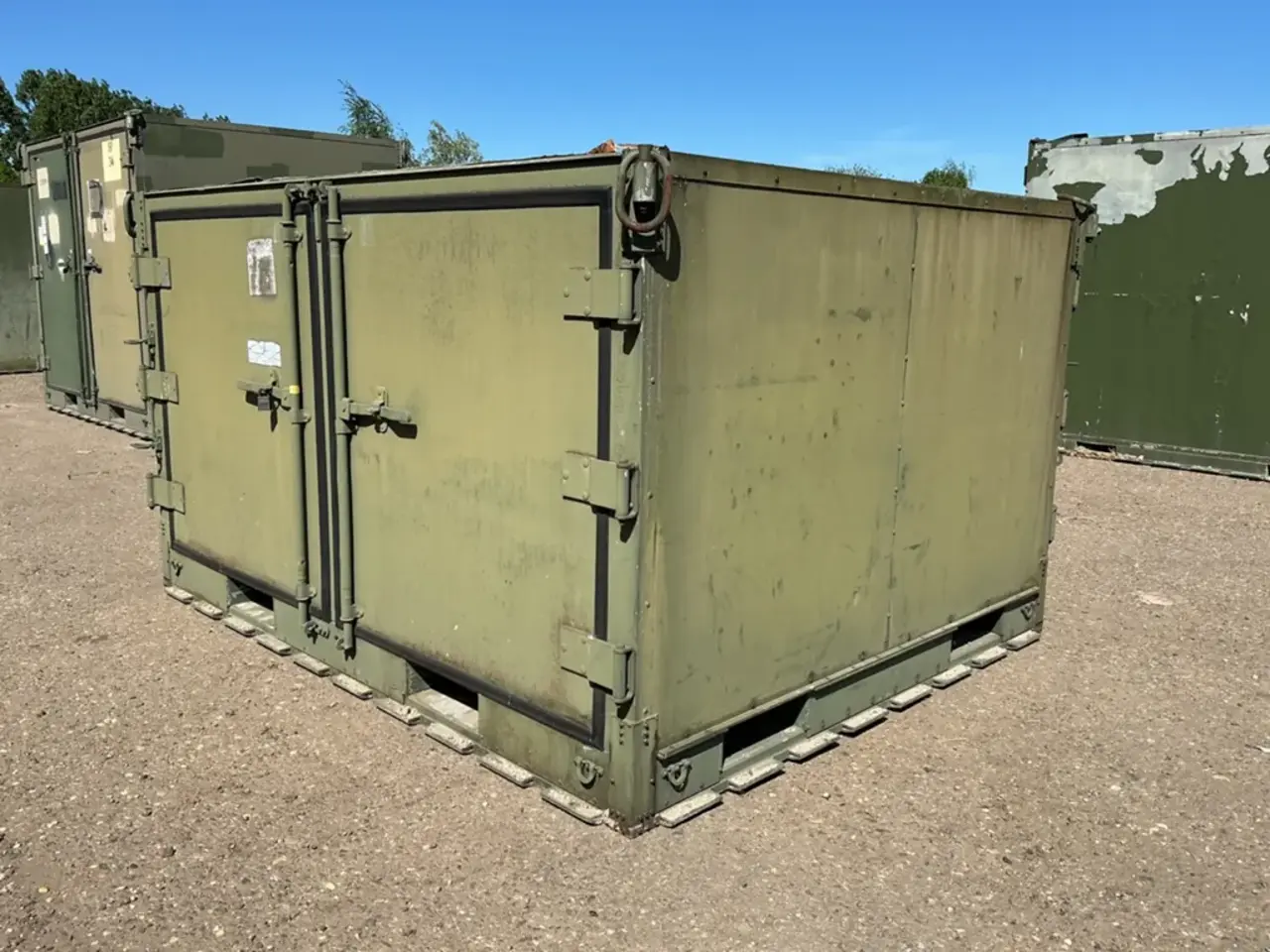 Geïsoleerde container 2750x2230x1550mm nr:416 Geïsoleerde container 2750x2230x1550mm nr:416