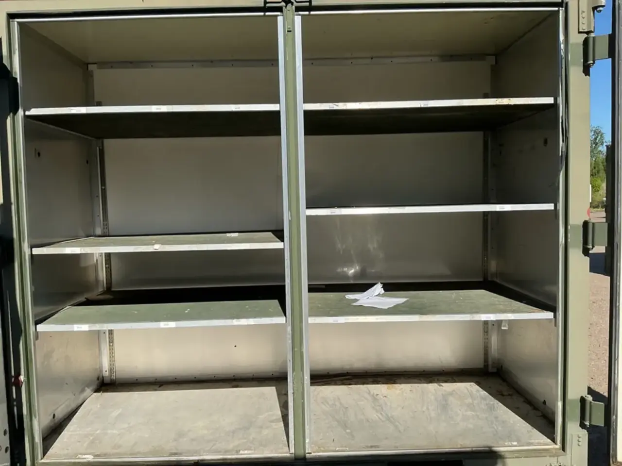 Geïsoleerde container 2650x2240x2300mm nr:439 Geïsoleerde container 2650x2240x2300mm nr:439