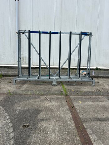 Gebruikte verzinkte dubbelzijdige glasbok 2000x750x1460 mm