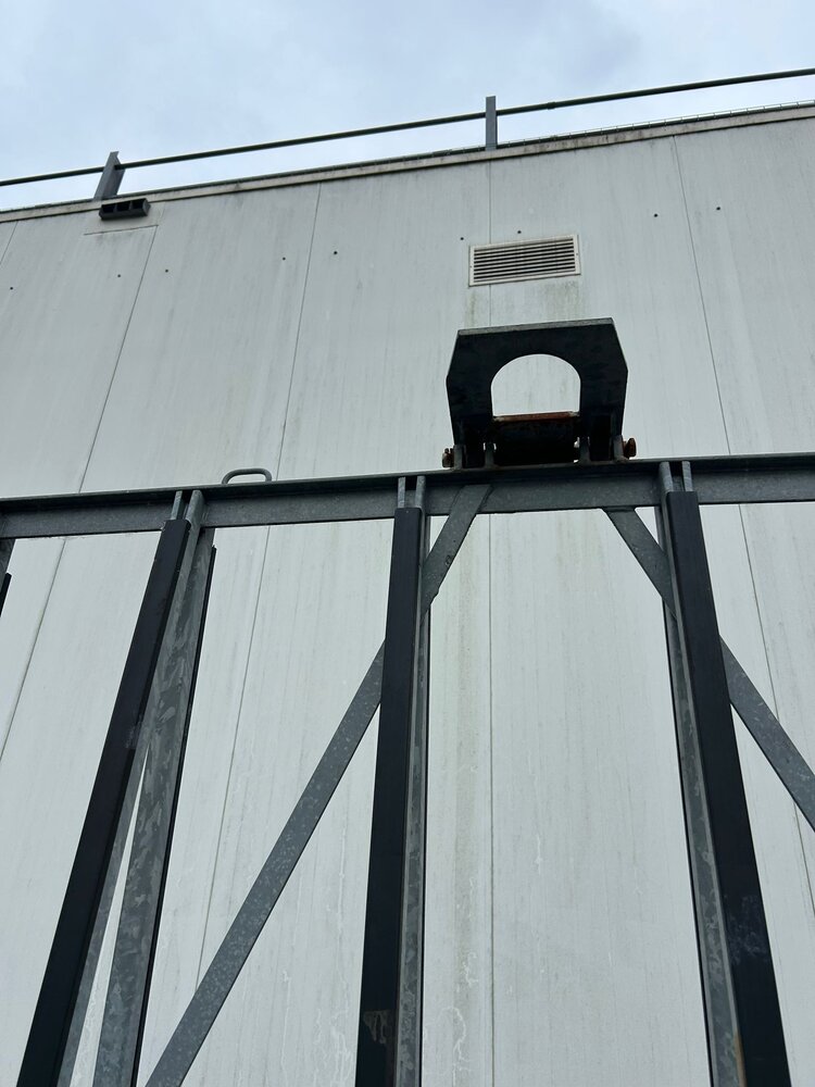 Gebruikte dubbelzijdige verzinkte glasbok 2200x800x2400 mm