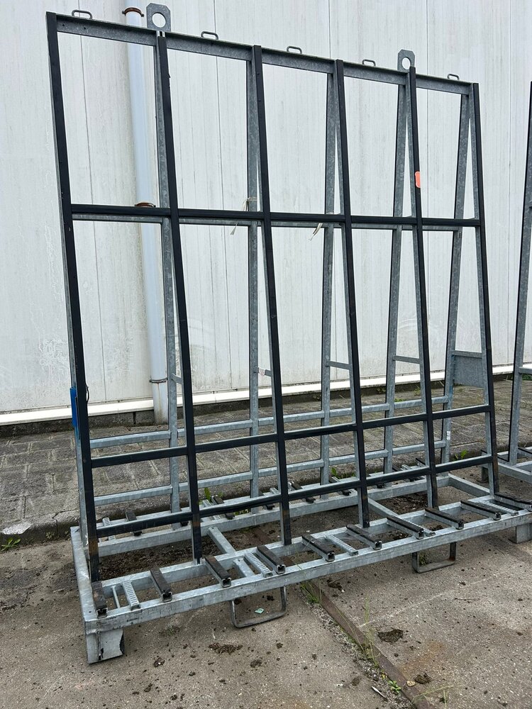 Gebruikte dubbelzijdige verzinkte glasbok 2000x800x2200 mm Gebruikte dubbelzijdige verzinkte glasbok 2000x800x2200 mm