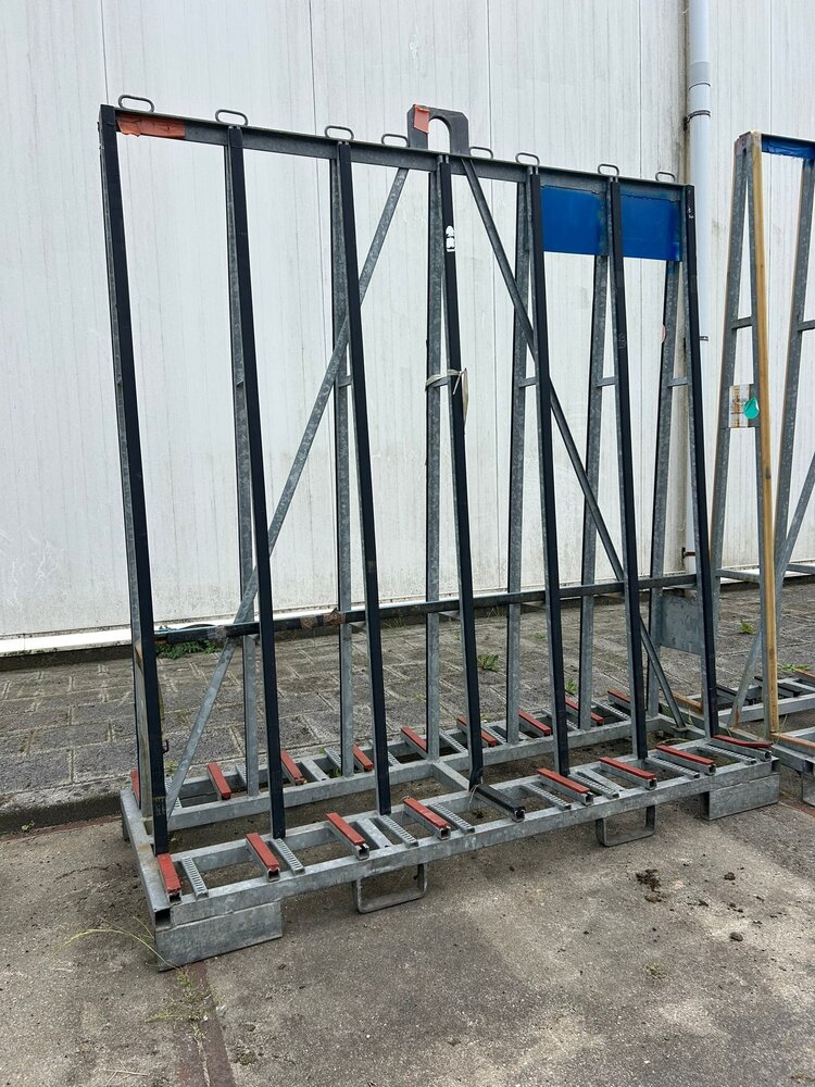 Gebruikte dubbelzijdige verzinkte glasbok 2000x800x2100 mm Gebruikte dubbelzijdige verzinkte glasbok 2000x800x2100 mm