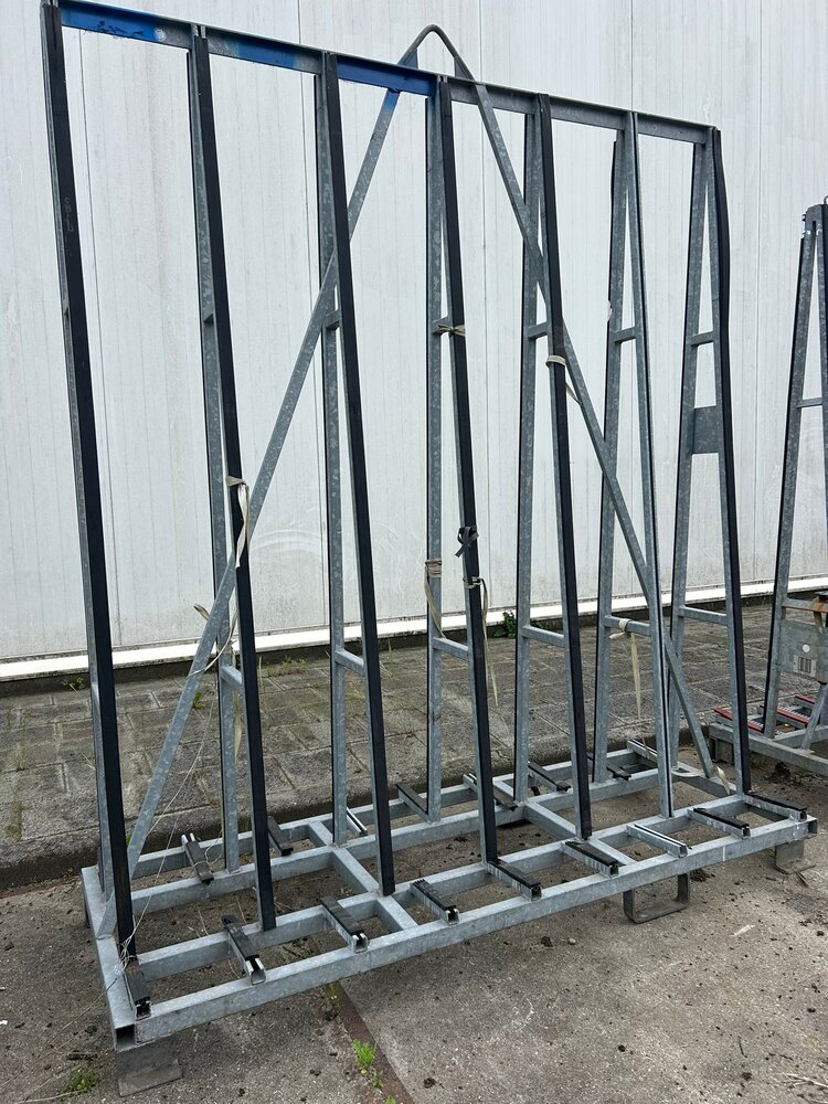 Gebruikte dubbelzijdige verzinkte glasbok 2000x770x2250 mm