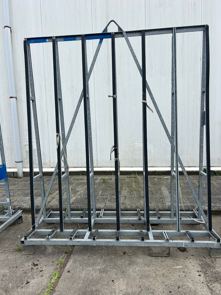 Gebruikte dubbelzijdige verzinkte glasbok 2000x770x2250 mm