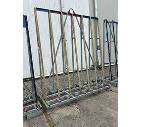 Gebruikte dubbelzijdige verzinkte glasbok 2000x770x2280 mm Gebruikte dubbelzijdige verzinkte glasbok 2000x770x2280 mm