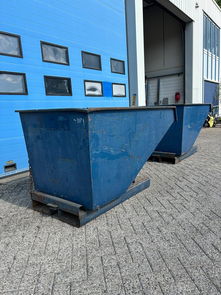 Gebruikte kantelbak 1800x1050x1070mm 1200L