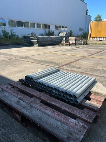 Partij gebruikte verzinkte bouwpallets ( 10st ) 1200x800x660mm Partij gebruikte verzinkte bouwpallets ( 10st ) 1200x800x660mm