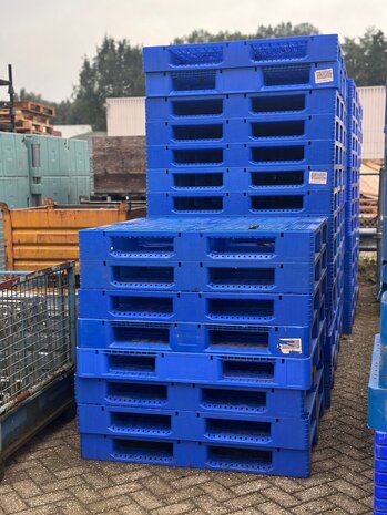Kunststof pallet 1200x1000mm blauw Kunststof pallet 1200x1000mm blauw