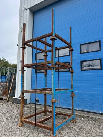 Partij gebruikte bouwracks (4st) 1000x1000x640mm Partij gebruikte bouwracks (4st) 1000x1000x640mm