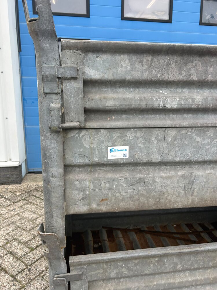 Partij (2st) stalen stapelbak met klep 1200x800x670mm Partij (2st) stalen stapelbak met klep 1200x800x670mm