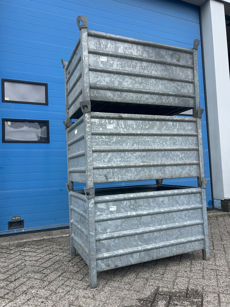 Partij (3st) stalen stapelbak 1200x800x800mm Partij (3st) stalen stapelbak 1200x800x800mm