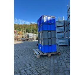 Partij (5st) gebruikte kunststof bakken 800x600x300mm