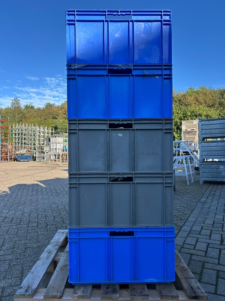 Partij (5st) gebruikte kunststof bakken 800x600x300mm Partij (5st) gebruikte kunststof bakken 800x600x300mm