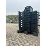 Partij (66st) gebruikte kunststof bakken 450x270x400mm