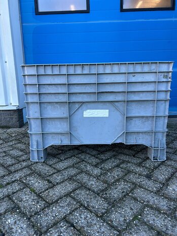 Partij (5st) gebruikte kunststof bakken 980x640x660mm Partij (5st) gebruikte kunststof bakken 980x640x660mm