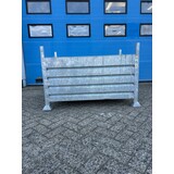 Gebruikte stalen stapelbak 1300x900x870mm 