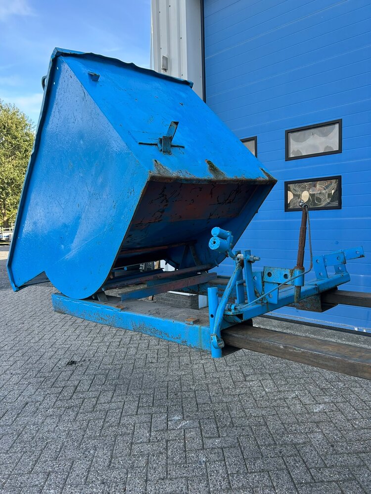 Gebruikte kantelbak 1800x1000x1200mm 1700L