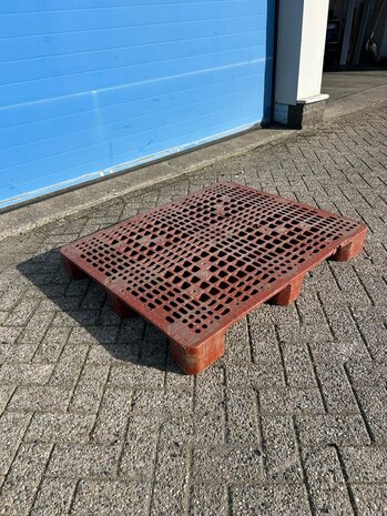 Gebruikte kunststof pallet 1200x1000x200mm