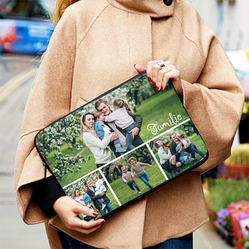 Laptop of tablet sleeve met foto's tekst en illustraties