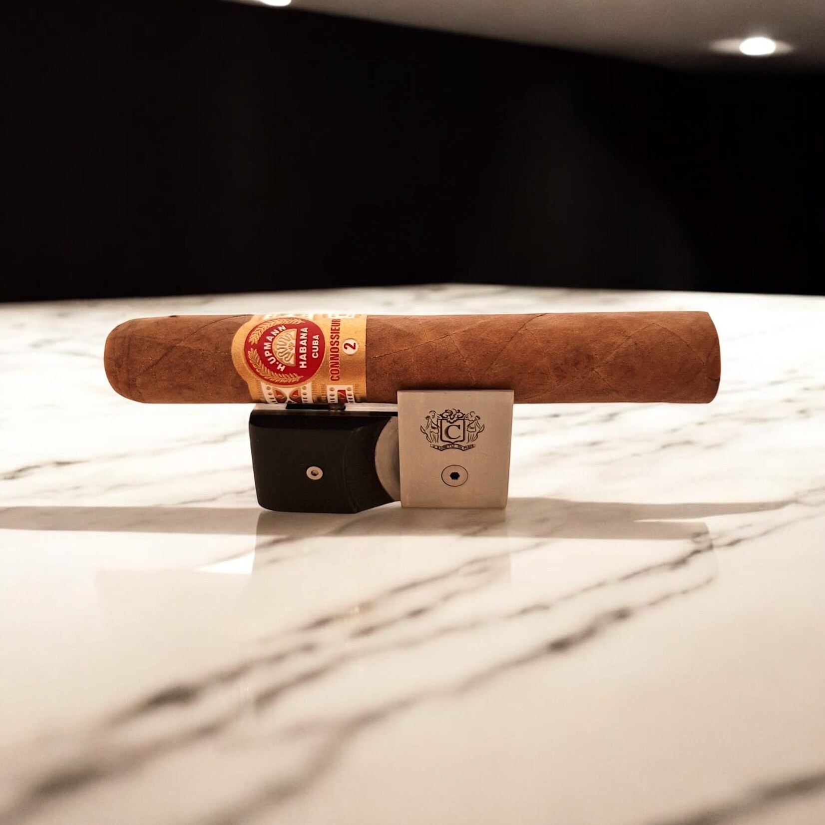 H. UPMANN H.UPMANN CONNOISEUR NO.2