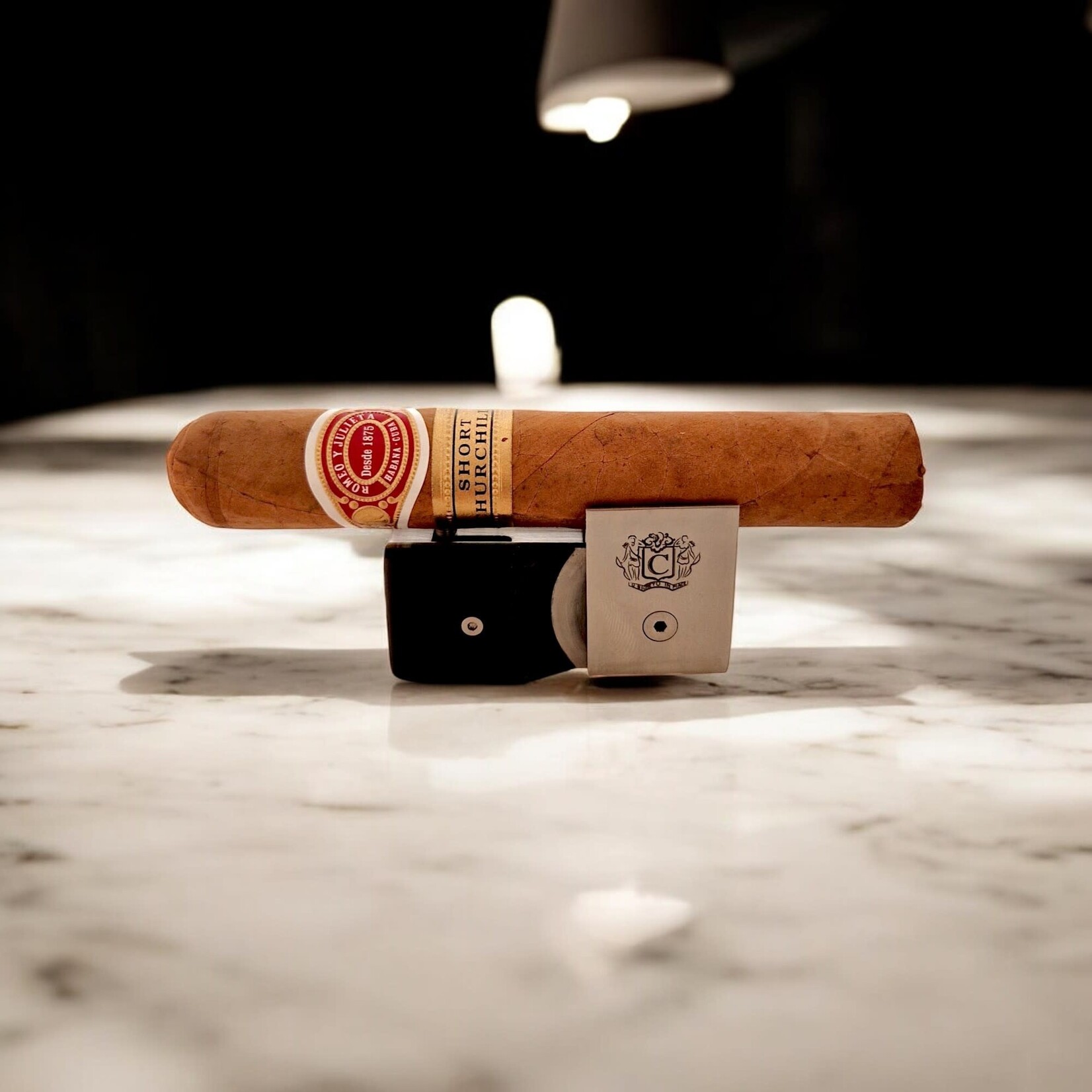 ROMEO Y JULIETA ROMEO Y JULIETA SHORT CHURCHILLS UNIT