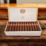 H. UPMANN H. UPMANN HALF CORONA FULL BOX 25'S