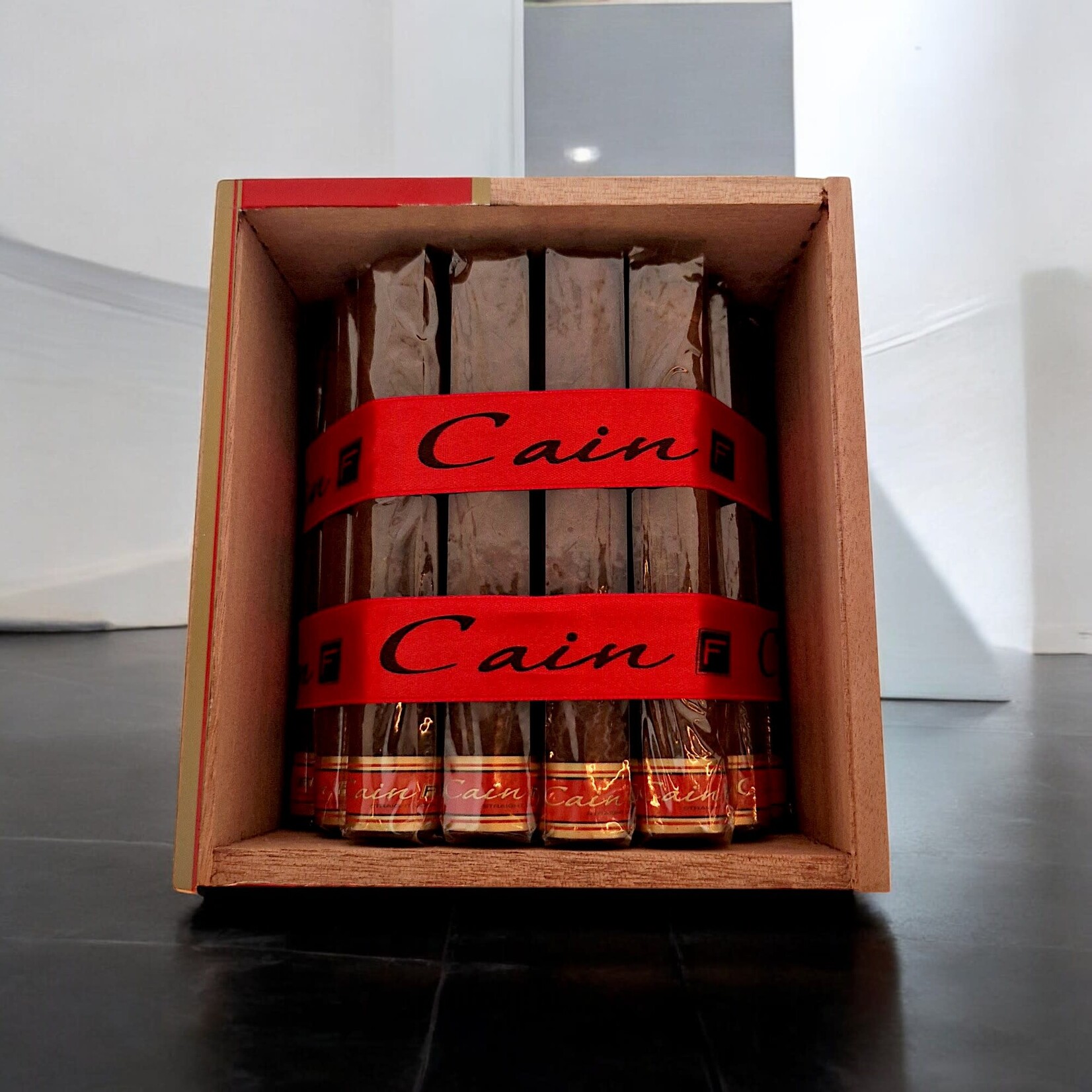 CAIN CAIN F DOUBLE TORO 660 FULL BOX