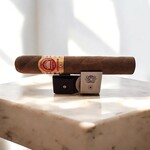 H. UPMANN H. UPMANN CONNOISEUR A  / 25