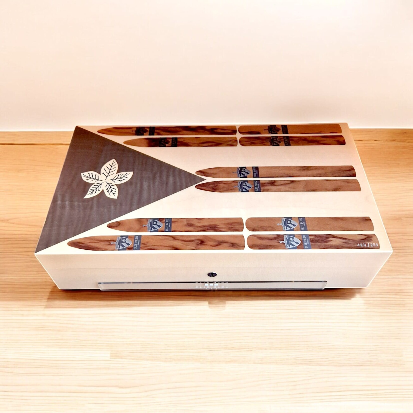 ELIE BLEU ELIE BLEU CUBAN FLAG 110 CIGARS