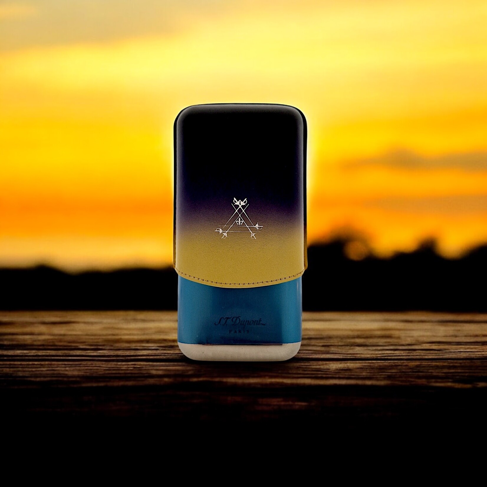 ST DUPONT ETUI 3 CIG "LA NUIT MONTECRISTO"